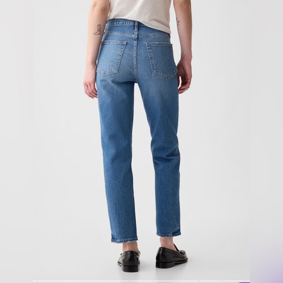 Gap High Rise Cheeky Straight Jean - Picture 3 of 7